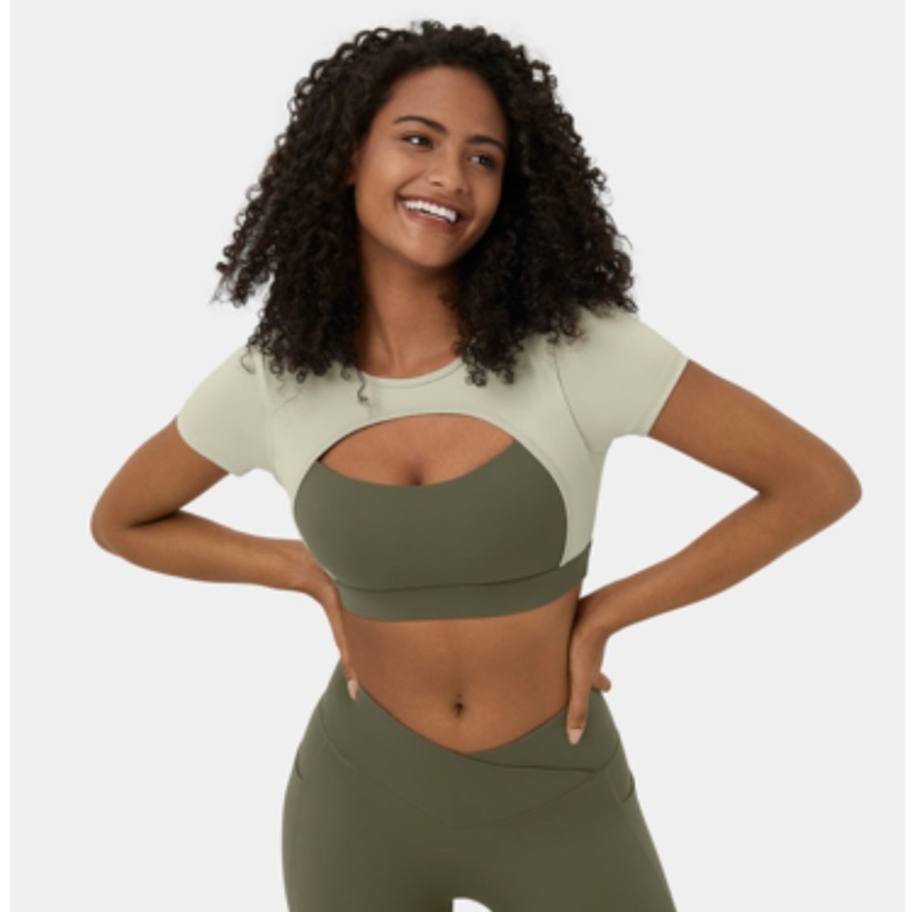 Short Sleeve Cut Out Top